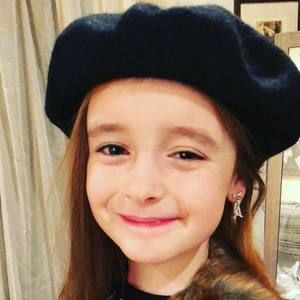 Meet your Posher, Rebecca